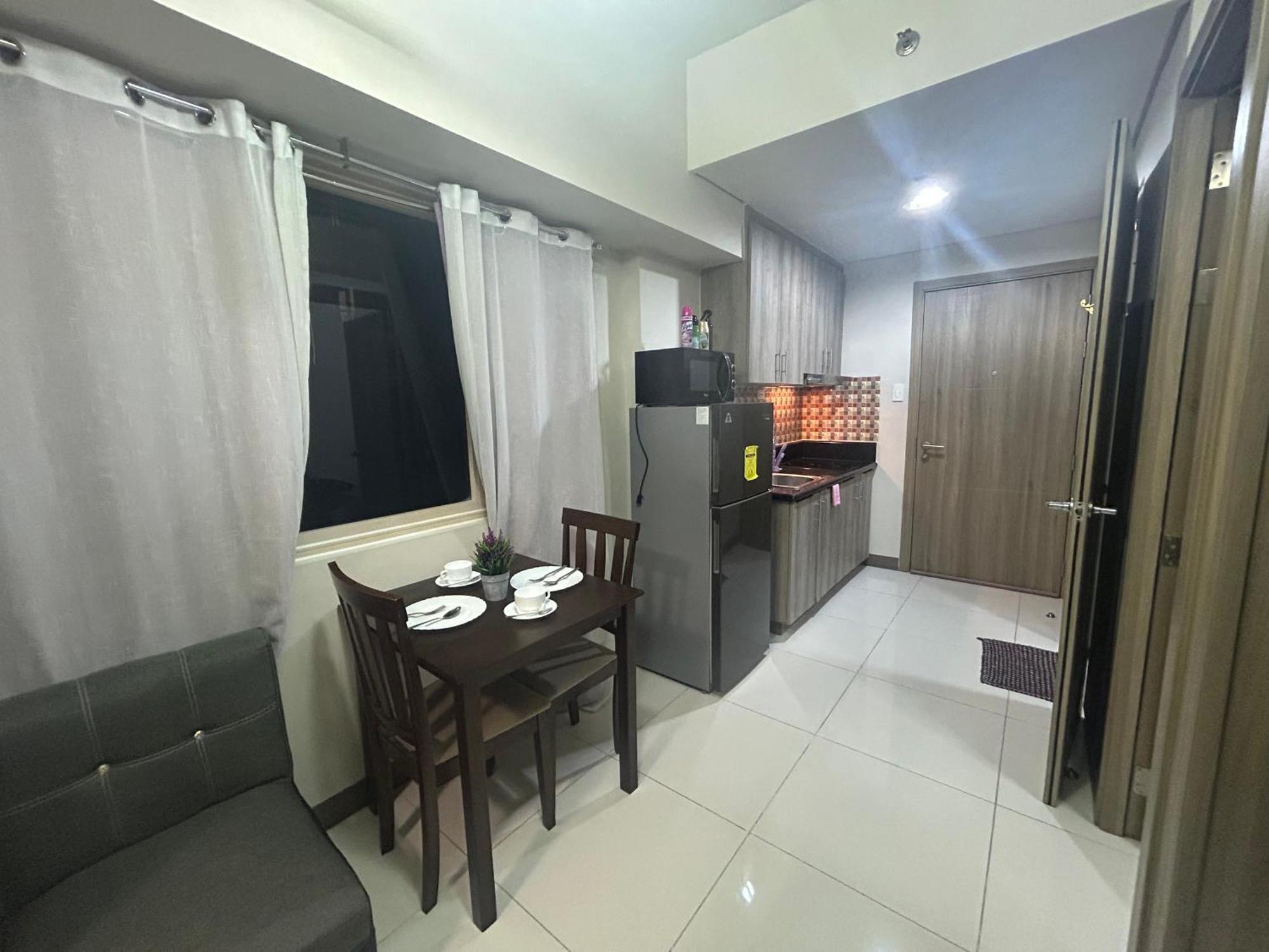 מנילה 2Br Coast Residences מראה חיצוני תמונה